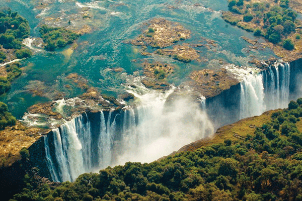 Victoria-Falls-Zimbabwe-Beautiful-Africa-1